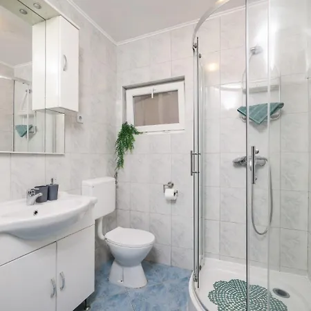 Ivanac Apartamento *