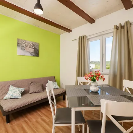 Ivanac Apartamento Ljubač